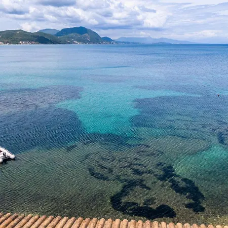 Nikos Seaside 4 شقة *