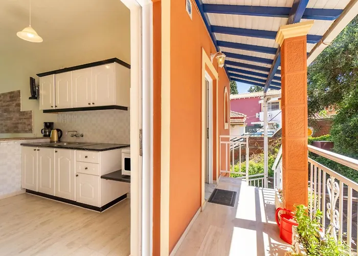 Apartment Nikos Seaside 4 Agia Pelagia Chlomou