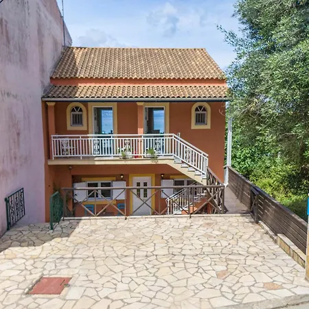 Nikos Seaside 4