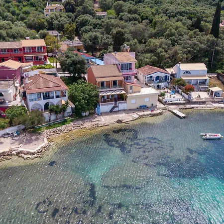 Nikos Seaside 4 * Agia Pelagia Chlomou
