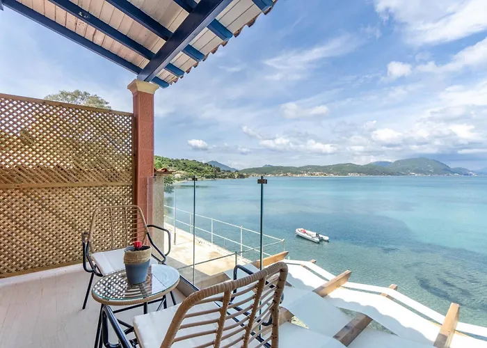 Nikos Seaside 4